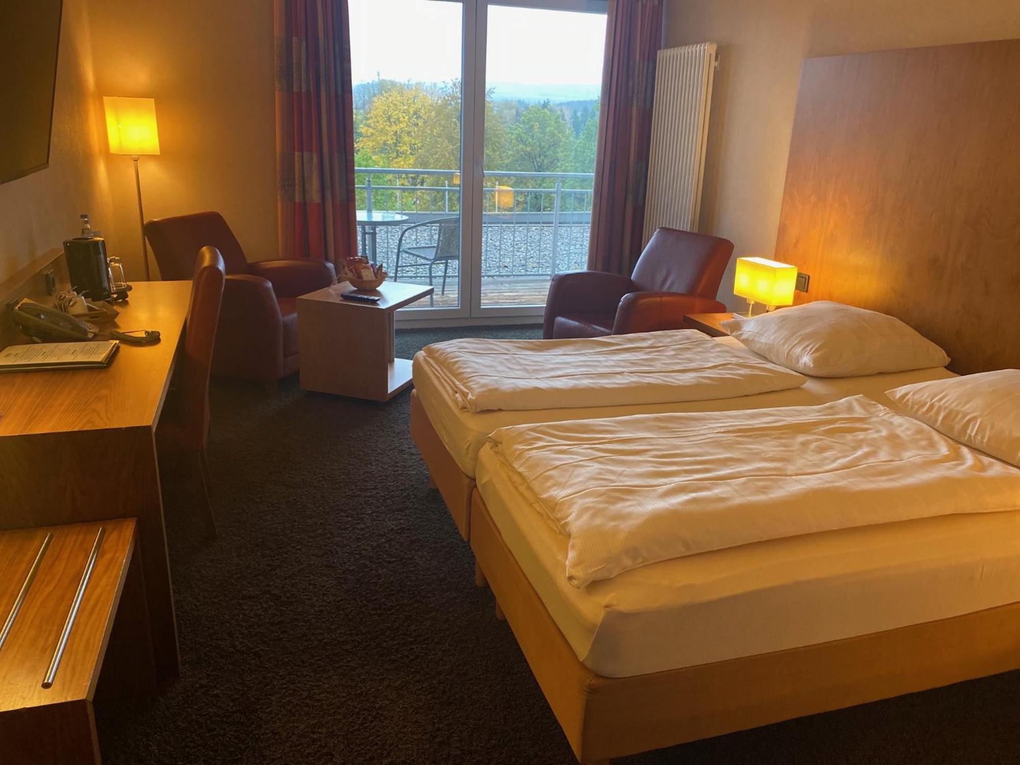 Seehotel Kell am See Exterior photo